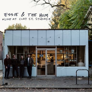 Essie and The Hum artist image